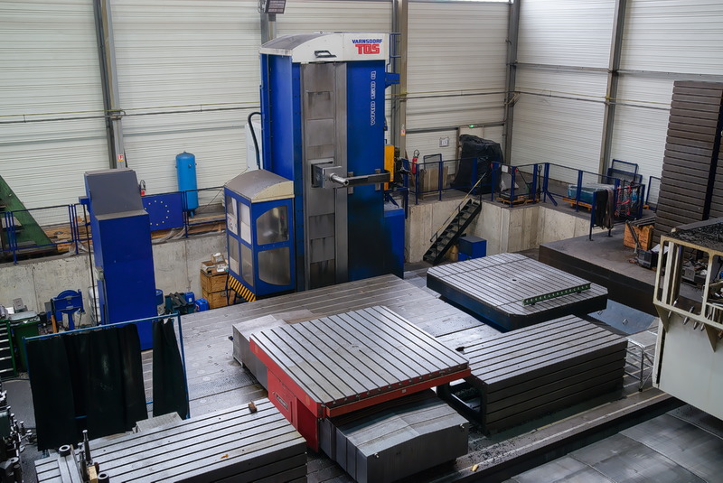 Aléseuse TOS WRD 5 axes continus